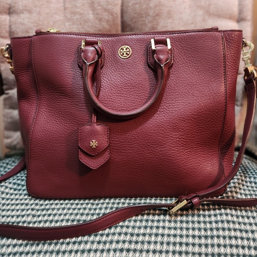 EUC Tori Burch satchel